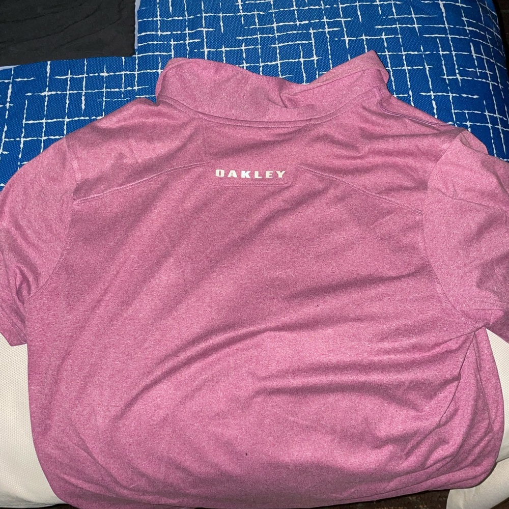 Oakley golf shirt